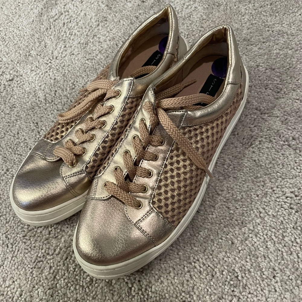 Steve Madden Platform Sneakers - Picture 4 of 8